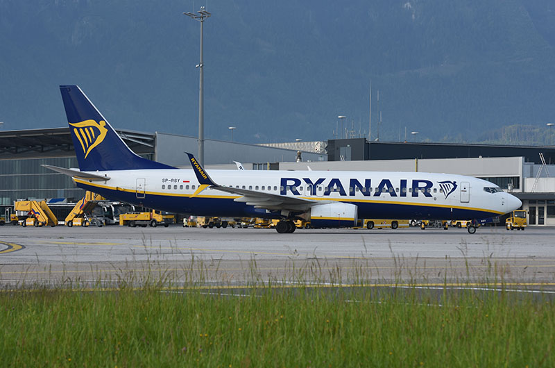 Ryanair Boing 738 Sommer